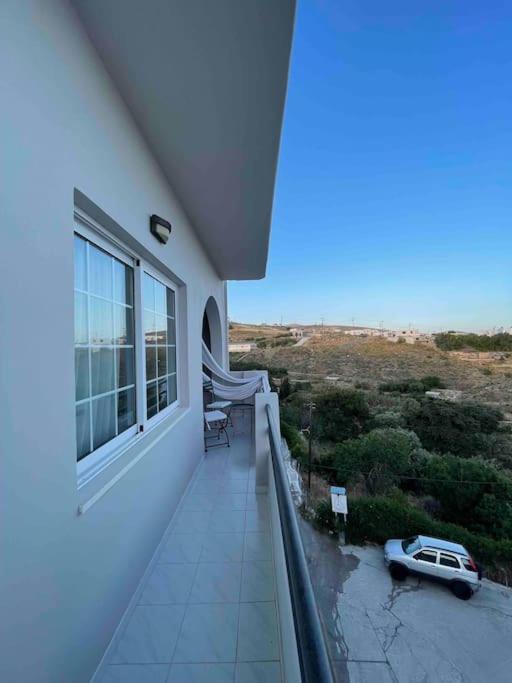 Downtown Tinos View Apartment Esterno foto