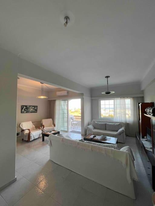 Downtown Tinos View Apartment Esterno foto