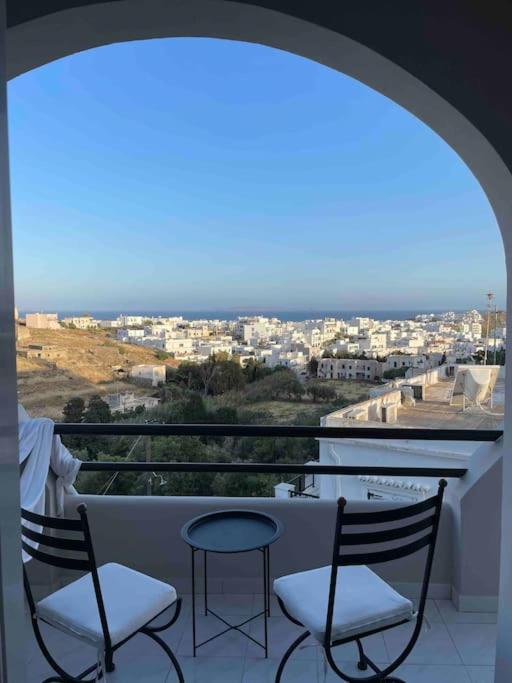 Downtown Tinos View Apartment Esterno foto