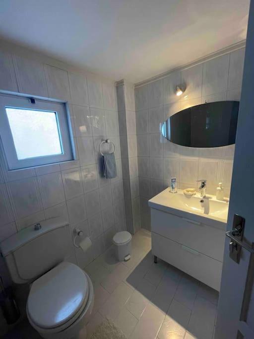 Downtown Tinos View Apartment Esterno foto